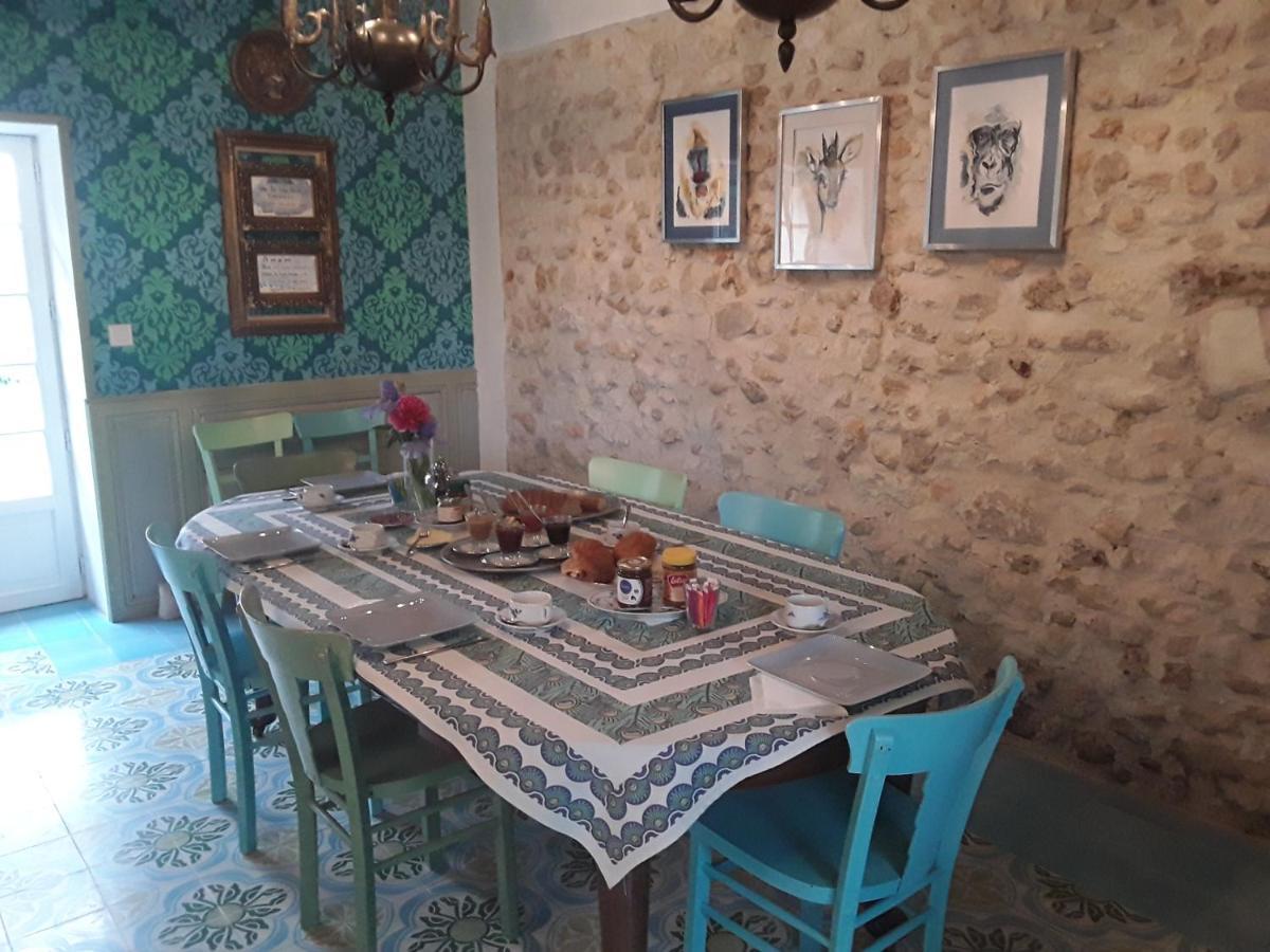 مبيت وإفطار Châteauvieux 'La Menagerie' المظهر الخارجي الصورة